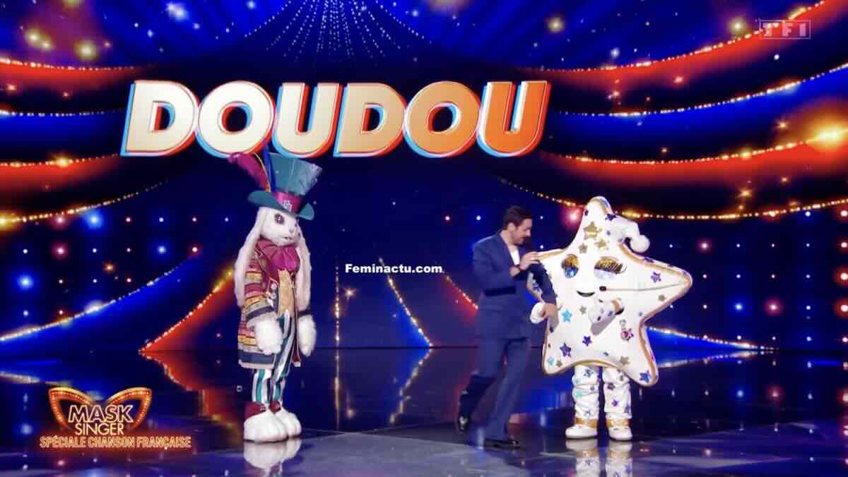 « Mask Singer 2025 » qui se cache derrière le doudou ? Indices, rumeurs et vidéo ! « Mask Singer 2025 » qui se cache derrière le doudou ? Indices, rumeurs et vidéo !